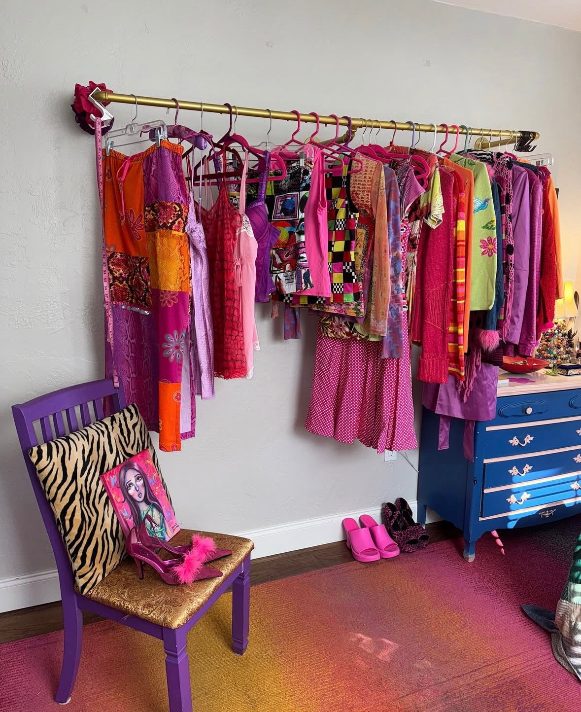 Thrifting & Gifting: Why You Should Be Buying Presents All Year Long