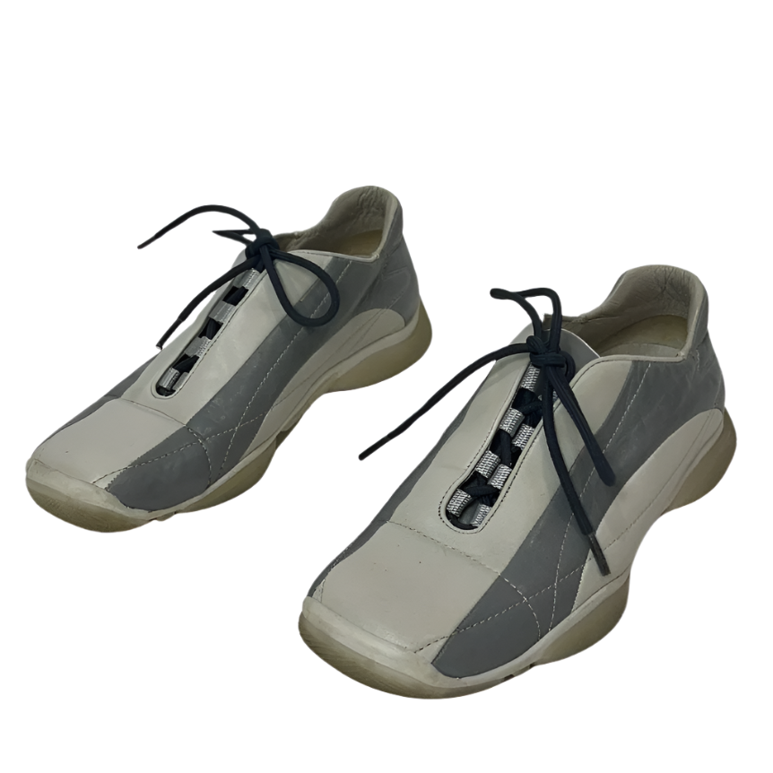 Prada Vintage Leather Sneakers (7) – Holy Thrift Prada Vintage Leather Sneakers (7) – Holy Thrift