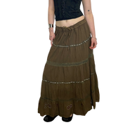 Vintage Tiered Prairie Maxi Skirt (S/M-L)
