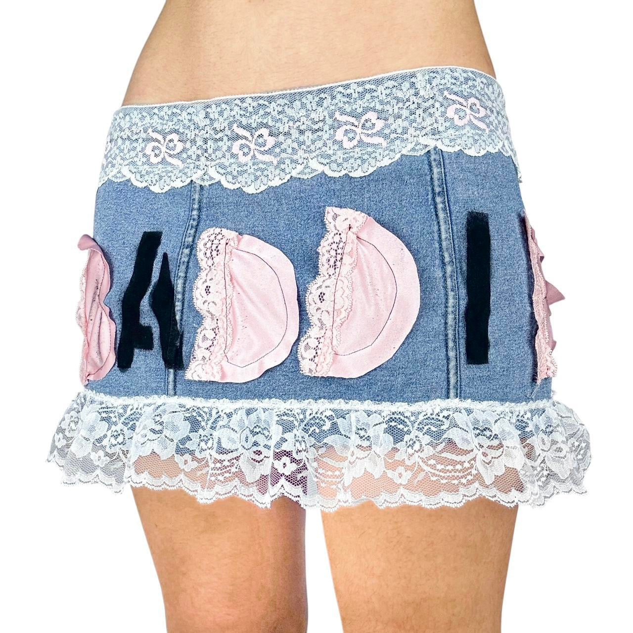Baddie Skirt (S)