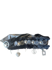 Luck & cash belt / top