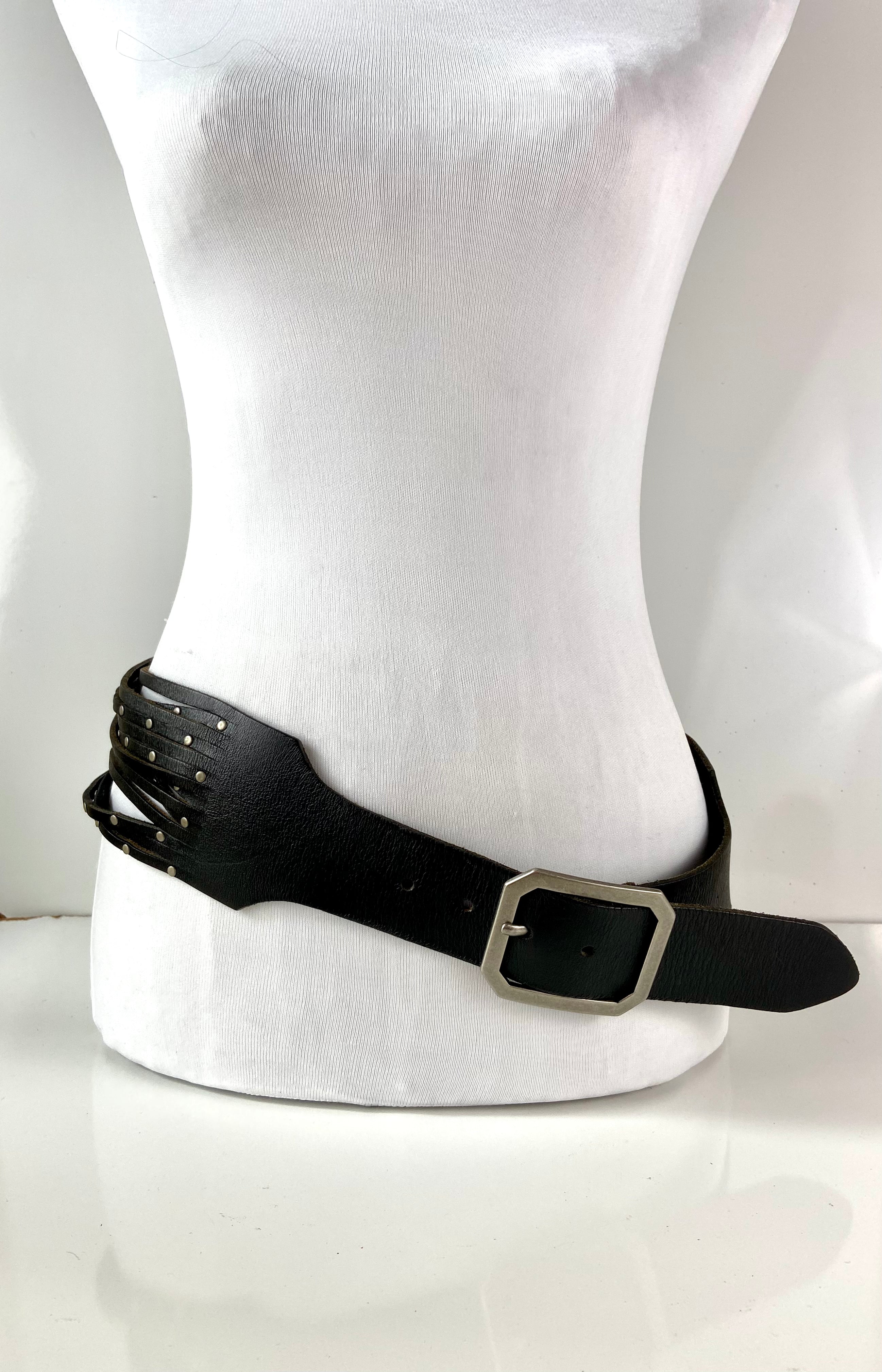 Linea Pelle Black Leather Belt Linea Pelle Black Genuine Leather Stud Belt LPWD06508 Medium main image 2
