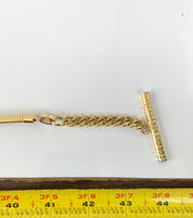 Trapped gold circle belt