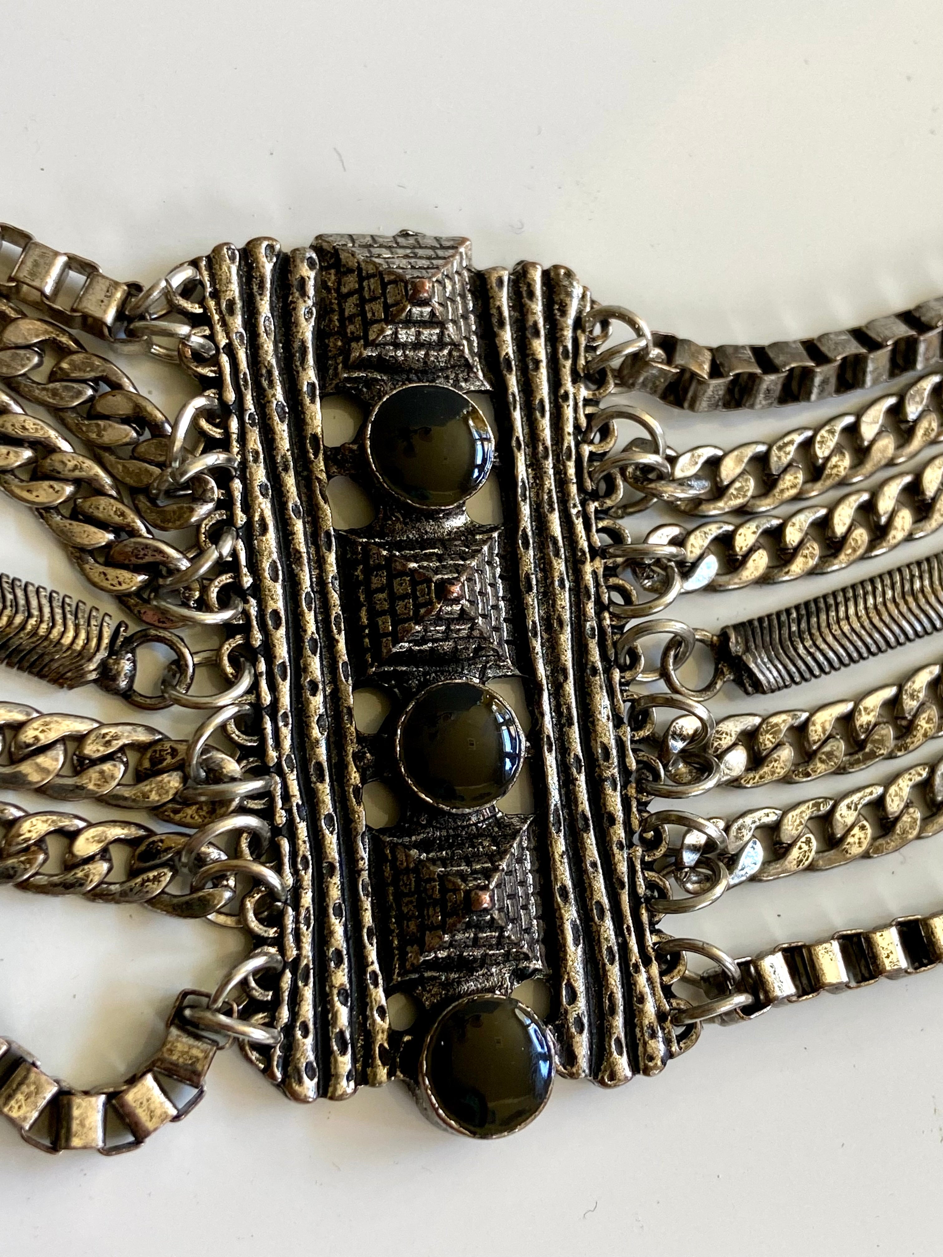 Layers chains belt