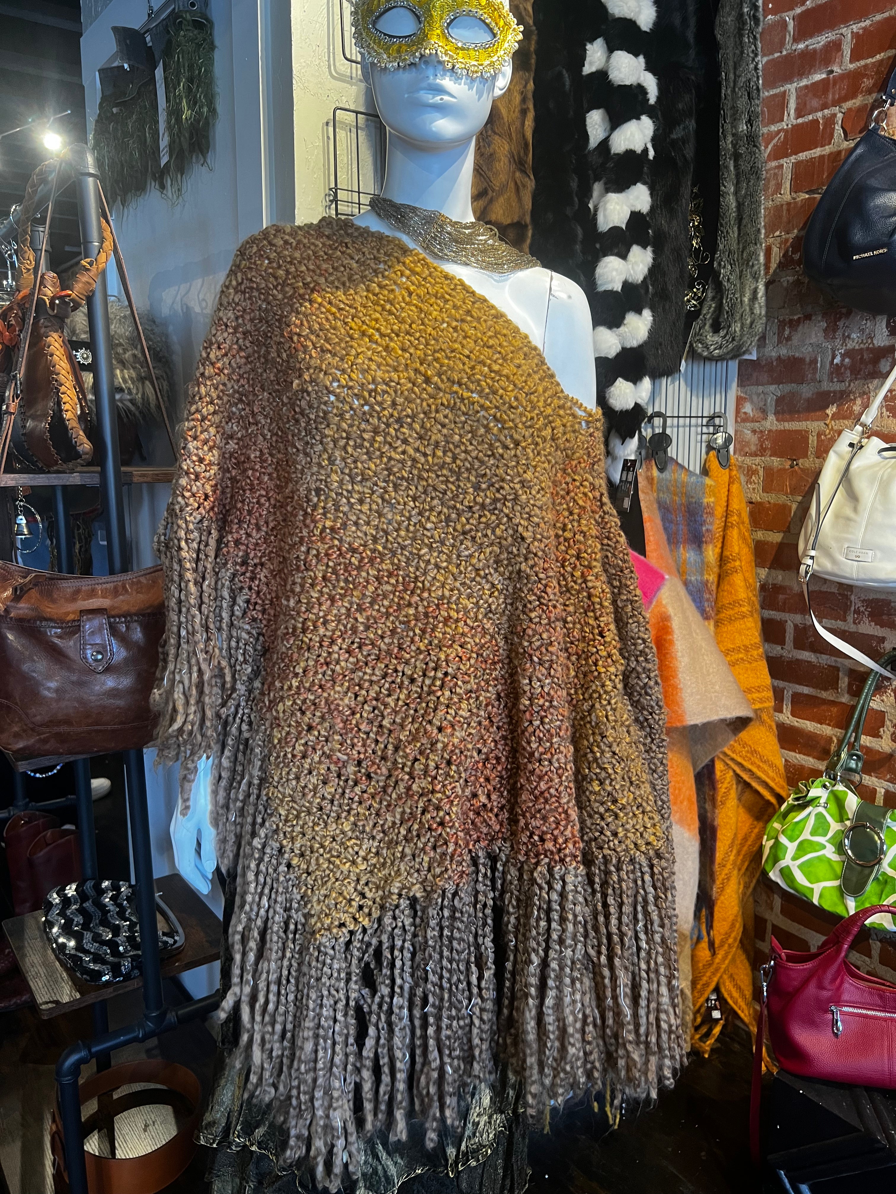 Chunky Knit Autumnal Fringe Poncho (OS)