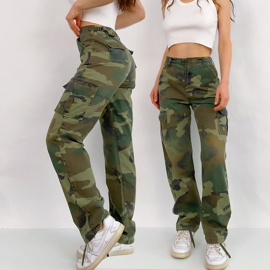 High Rise Camo Cargos - Medium