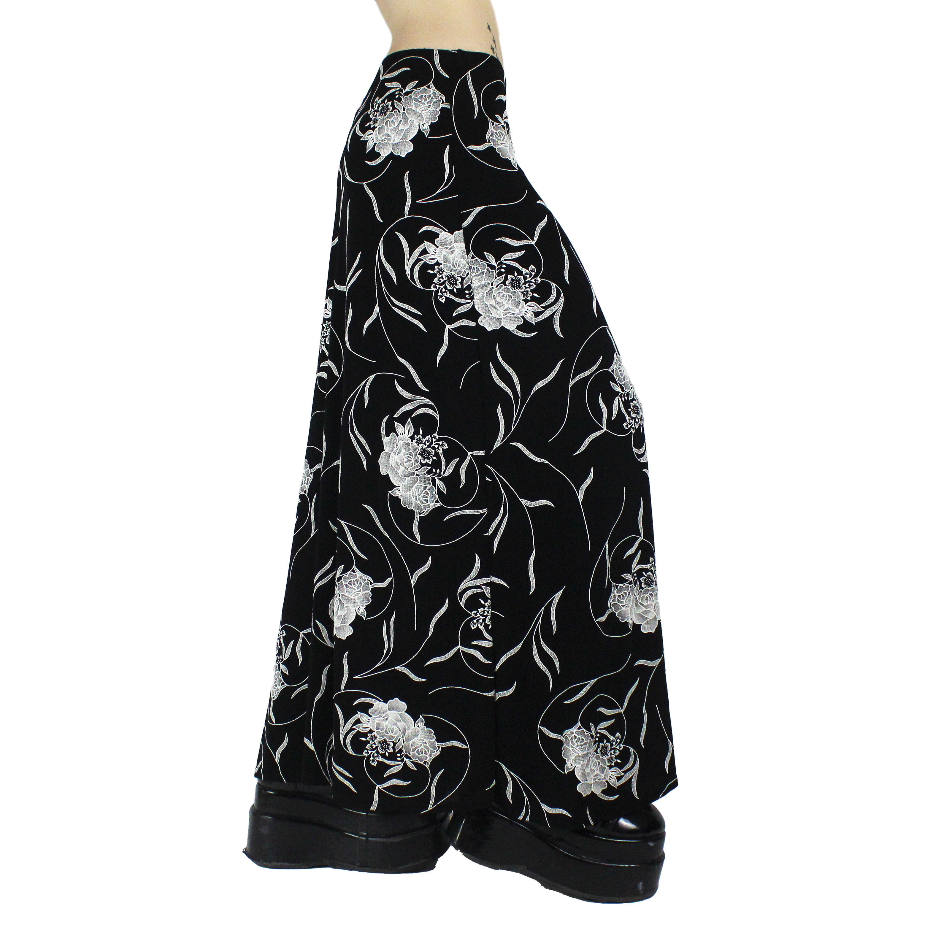 90s Slinky Maxi Skirt (M)