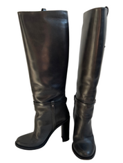 Vintage Genuine Leather Gucci Boots (8)