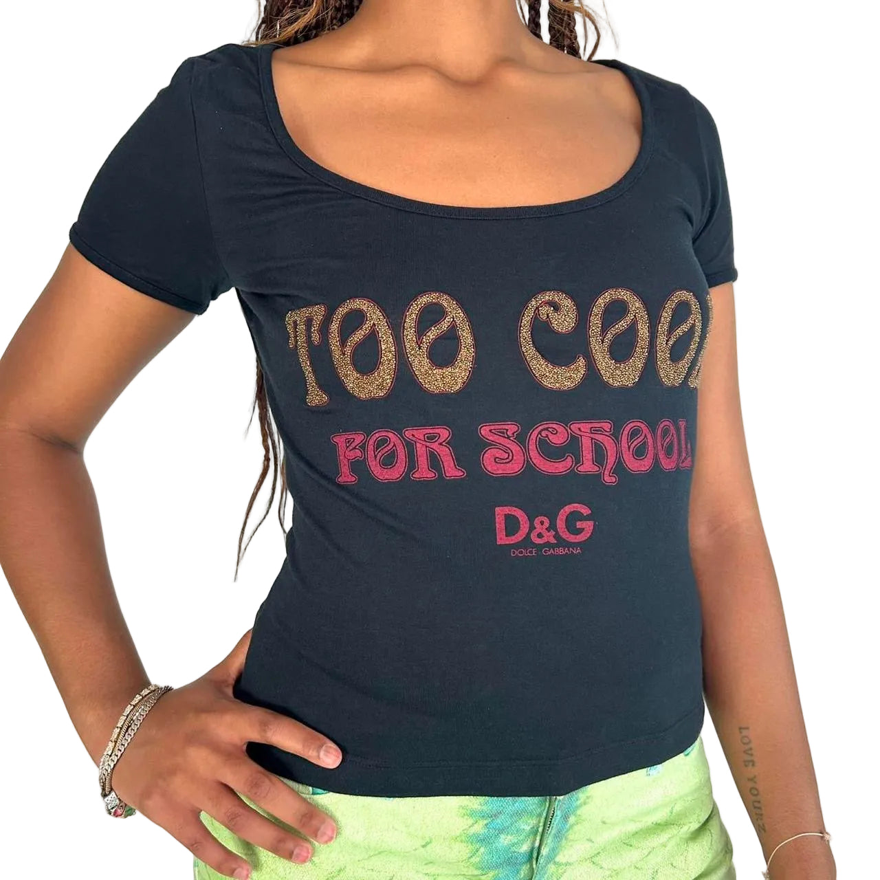 D&G ビーズ　too cool for school プリント　tシャツ D&G 'Too Cool for School' Top (S/M) – Holy Thrift