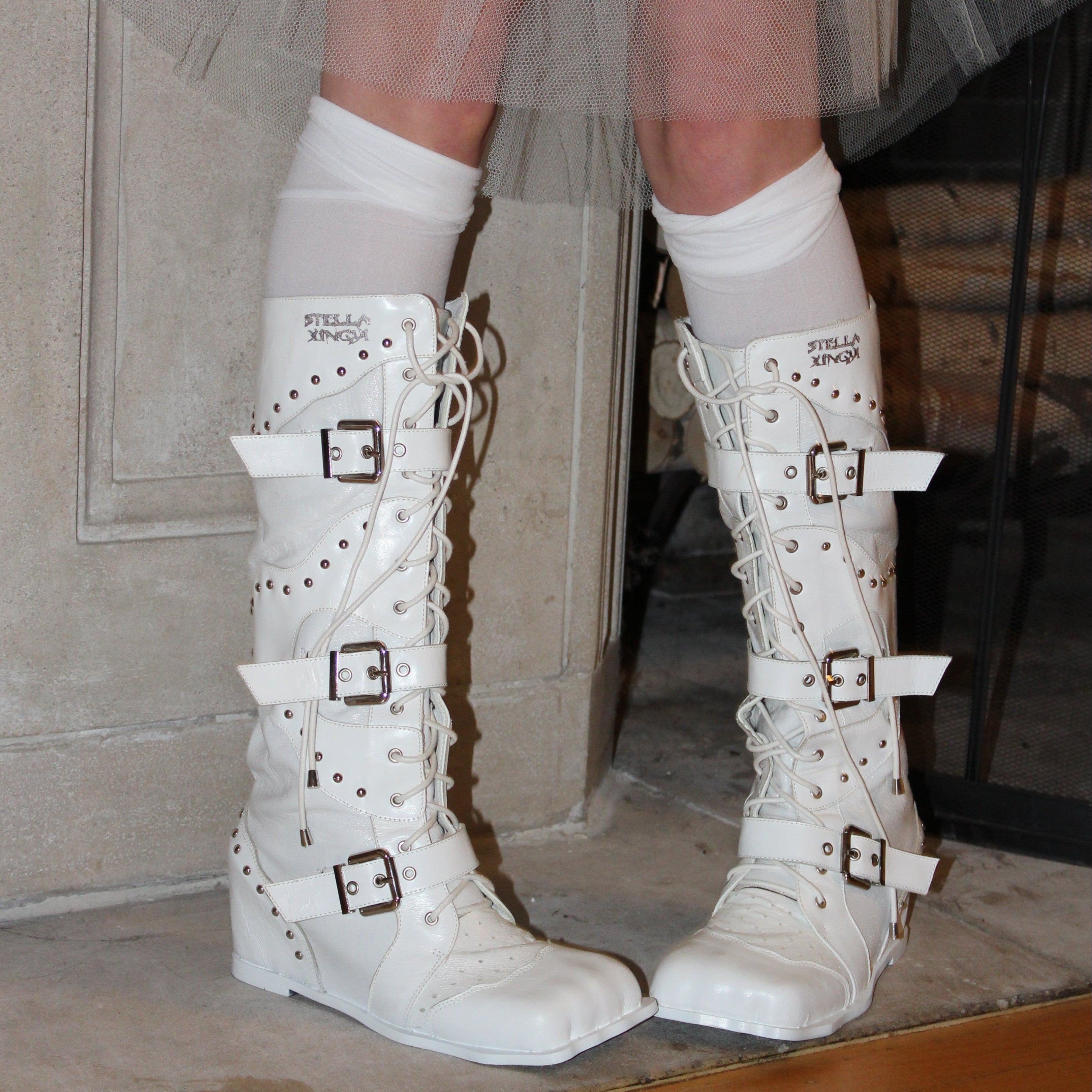 White Leather & Lace Wedge Boots (5-15)