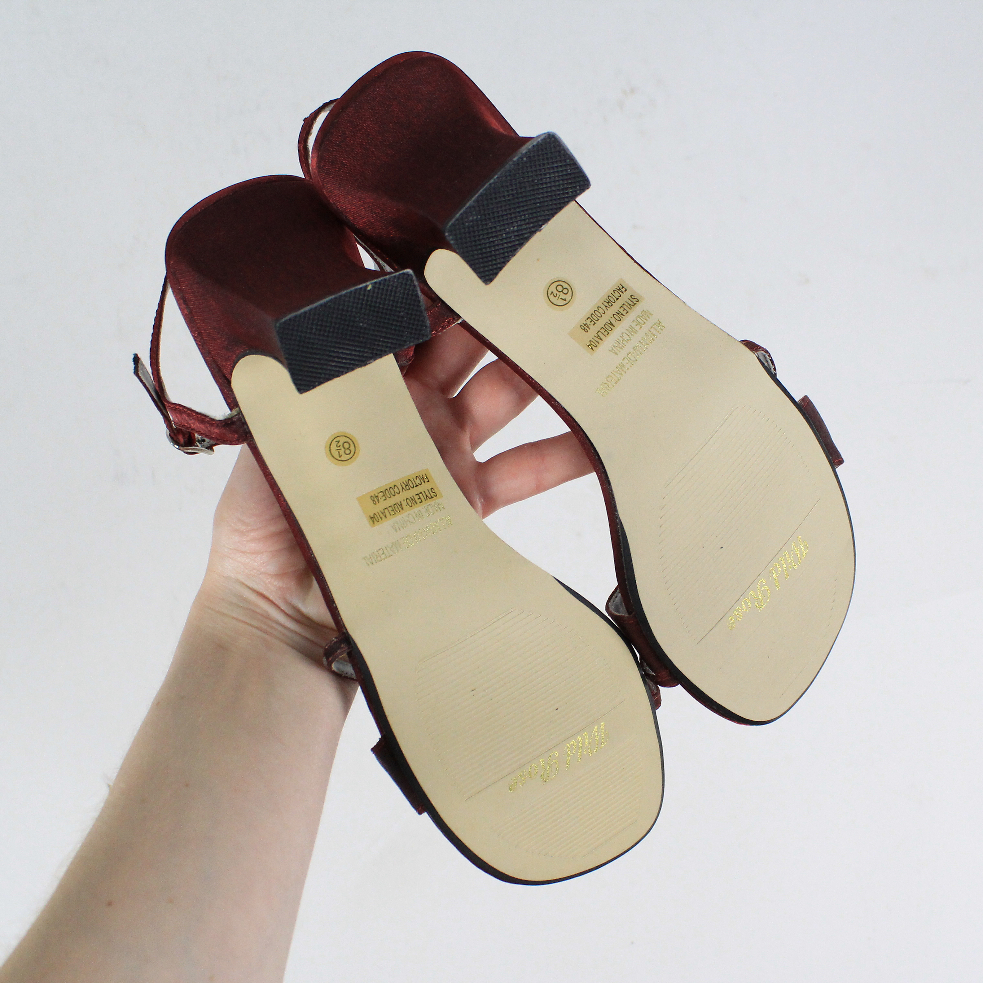 90s Shimmery Red Heels (US 8.5)