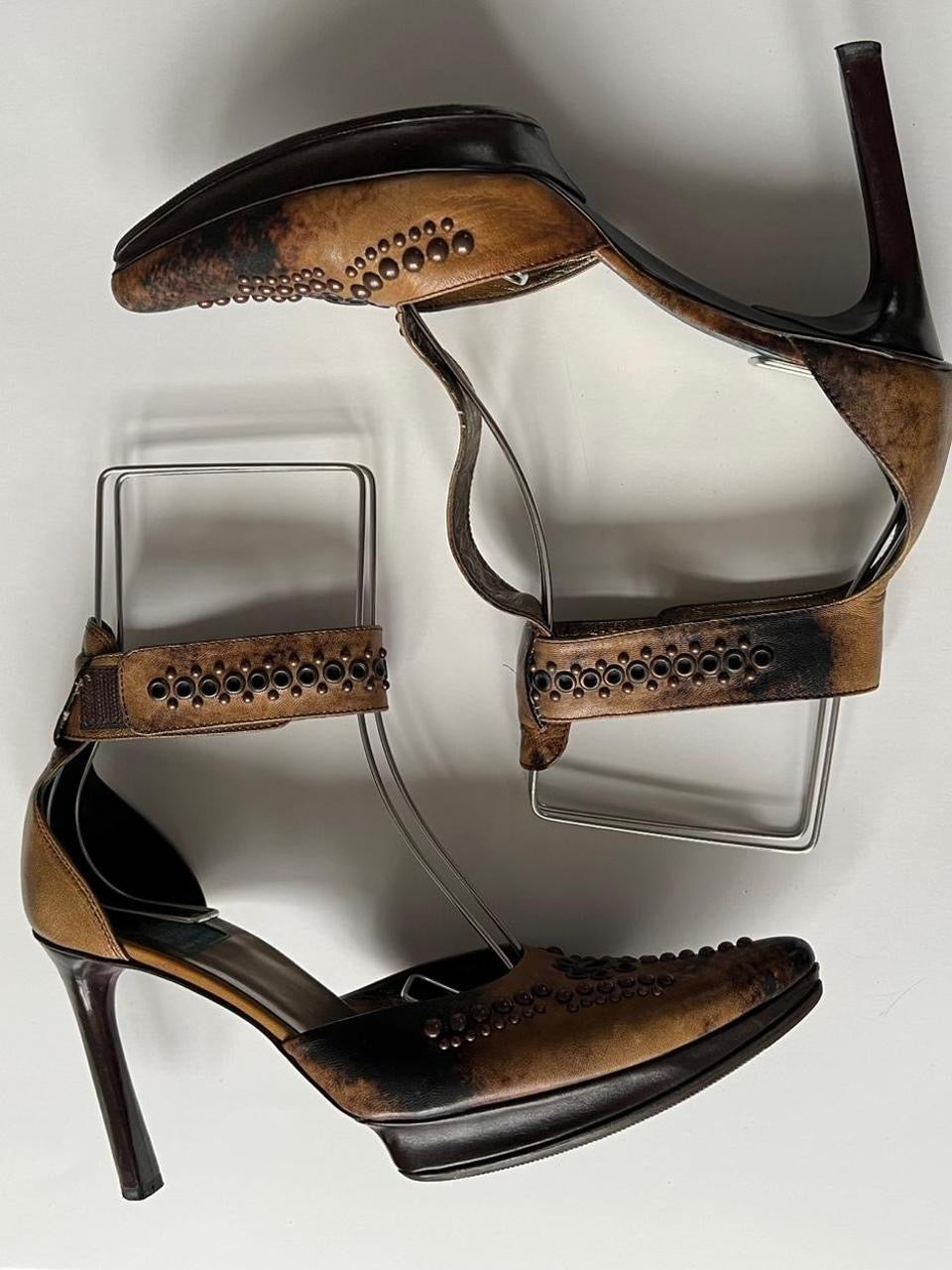 Vintage Y2K Italian Leather Heels (7.5)