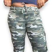 Y2K Camoflague Flare Pants (L)