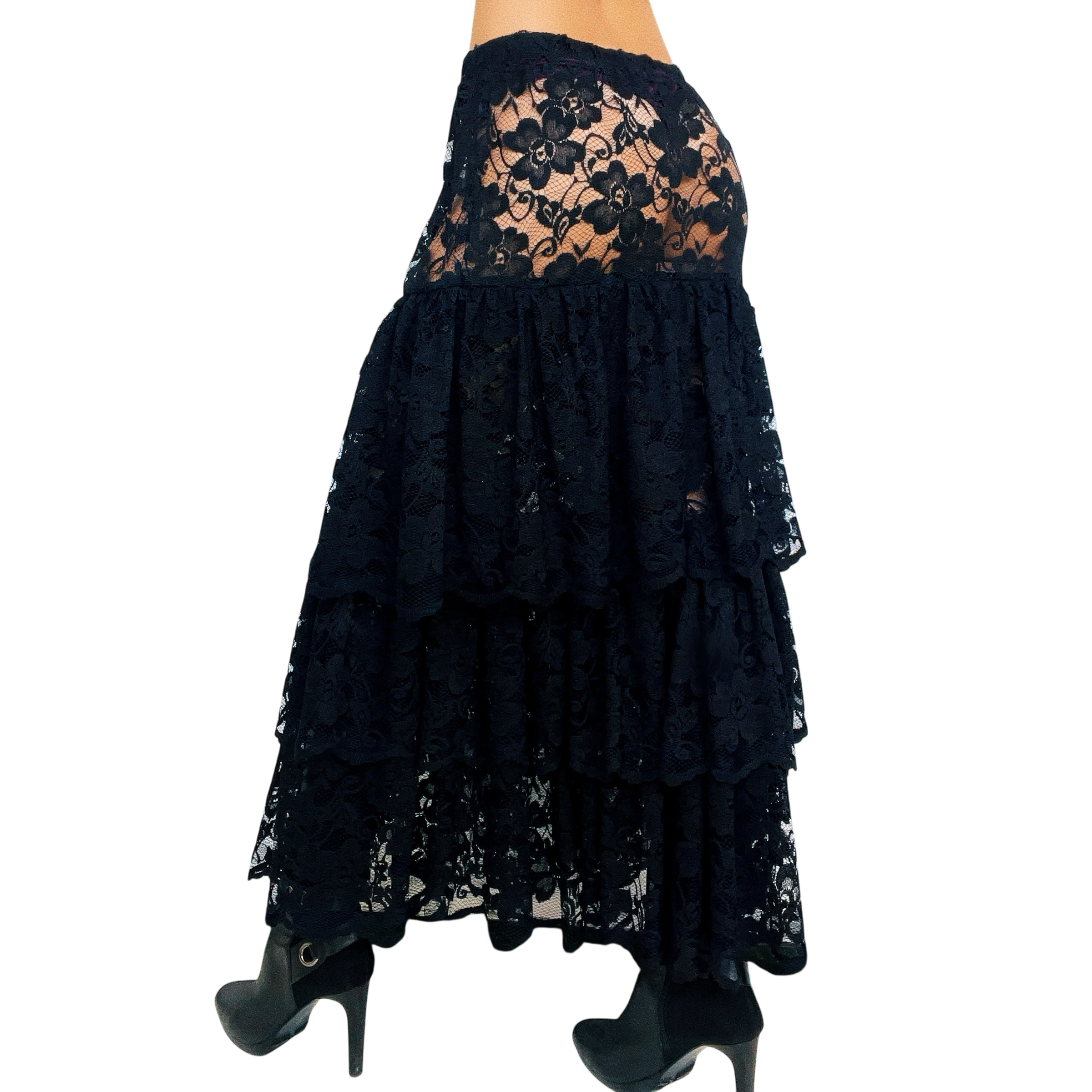 Risqué Tiered Lace Maxi Skirt (S/M) – Holy Thrift
