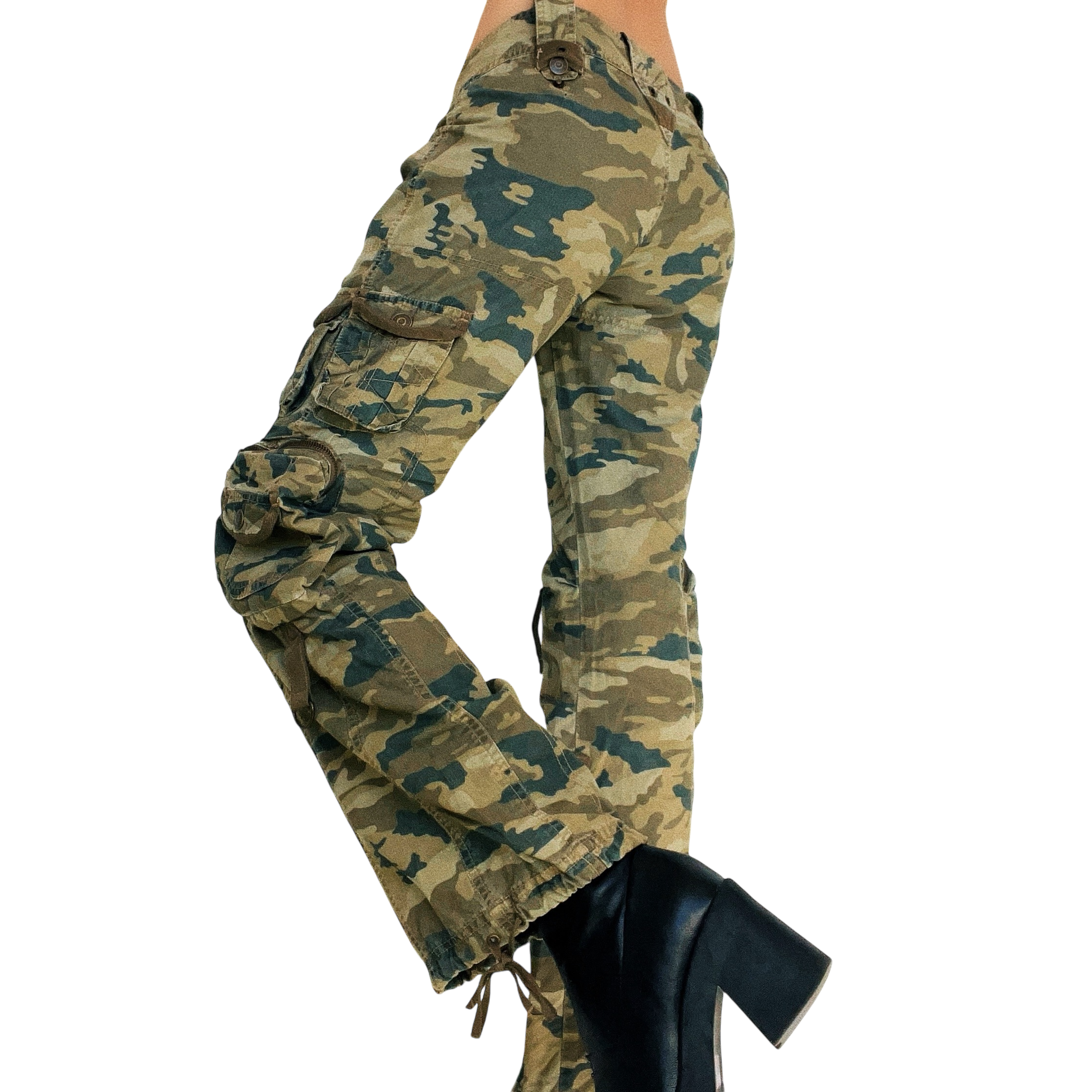 Early 2000s Camo Cargo Pants (XS)