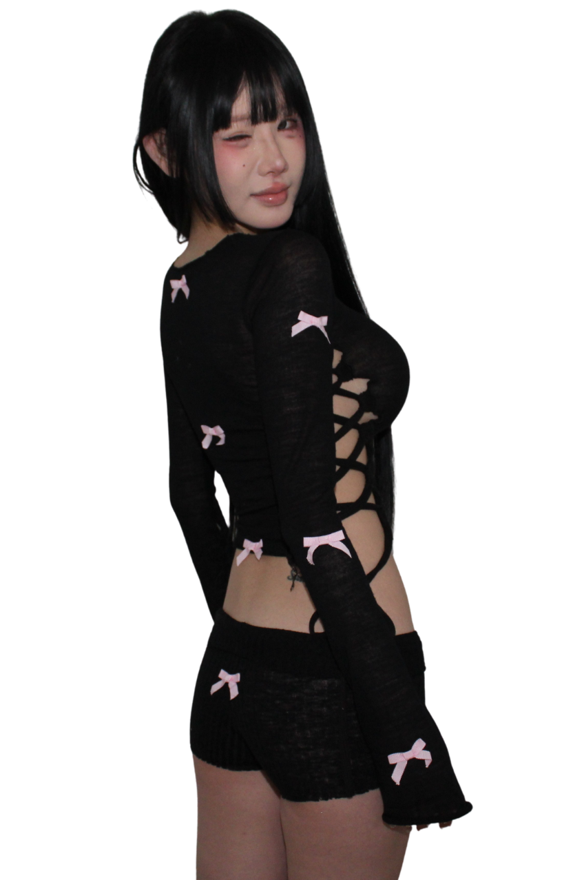 ₊ ⊹₍ᐢᐢ₎ ᰔ blk pink shorts 🎀