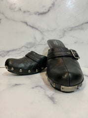 VERA WANG clogs
