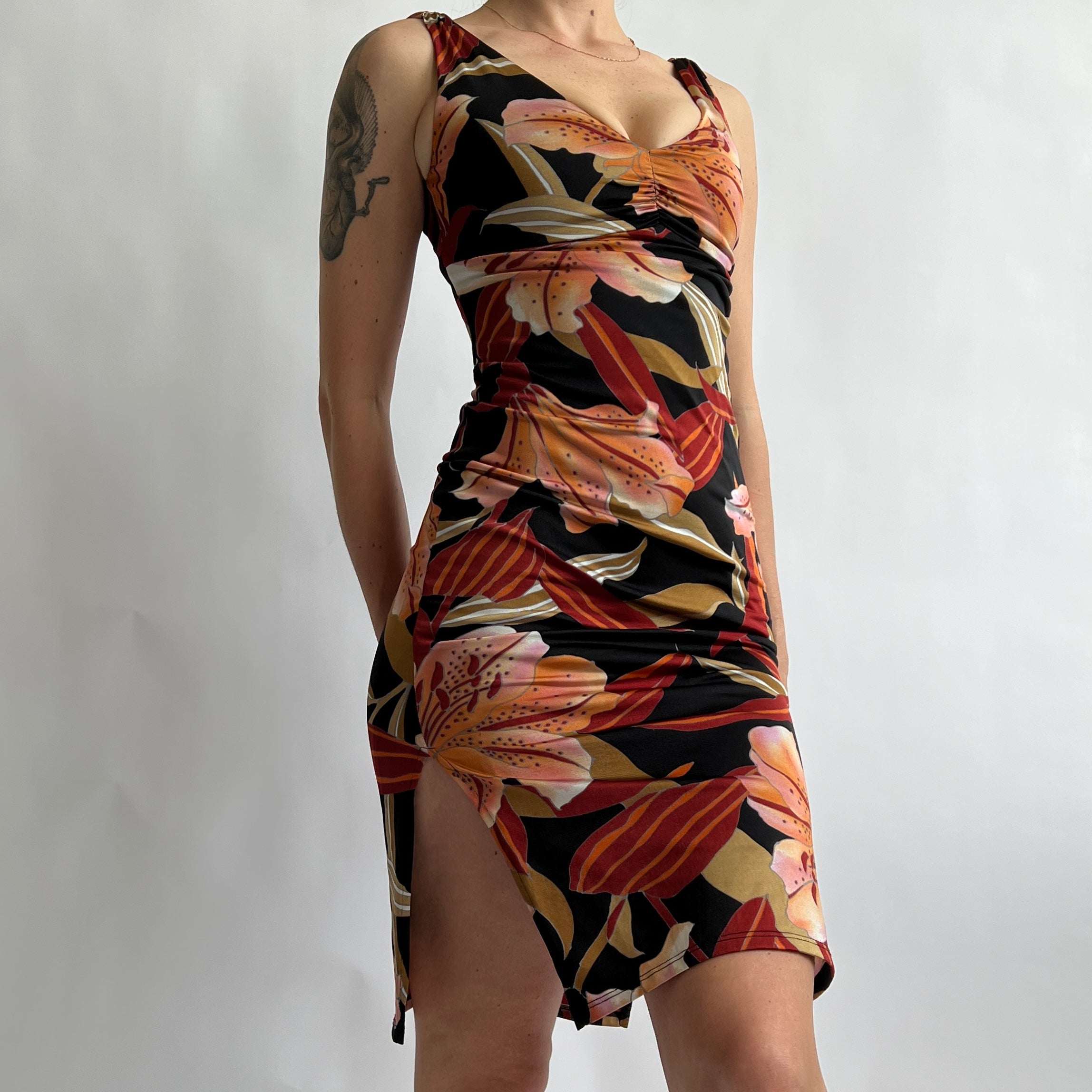 Vintage 90s Guess floral bodycon dress - S/M Vintage 90s Guess floral bodycon dress - S/M