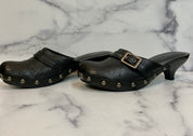 VERA WANG clogs