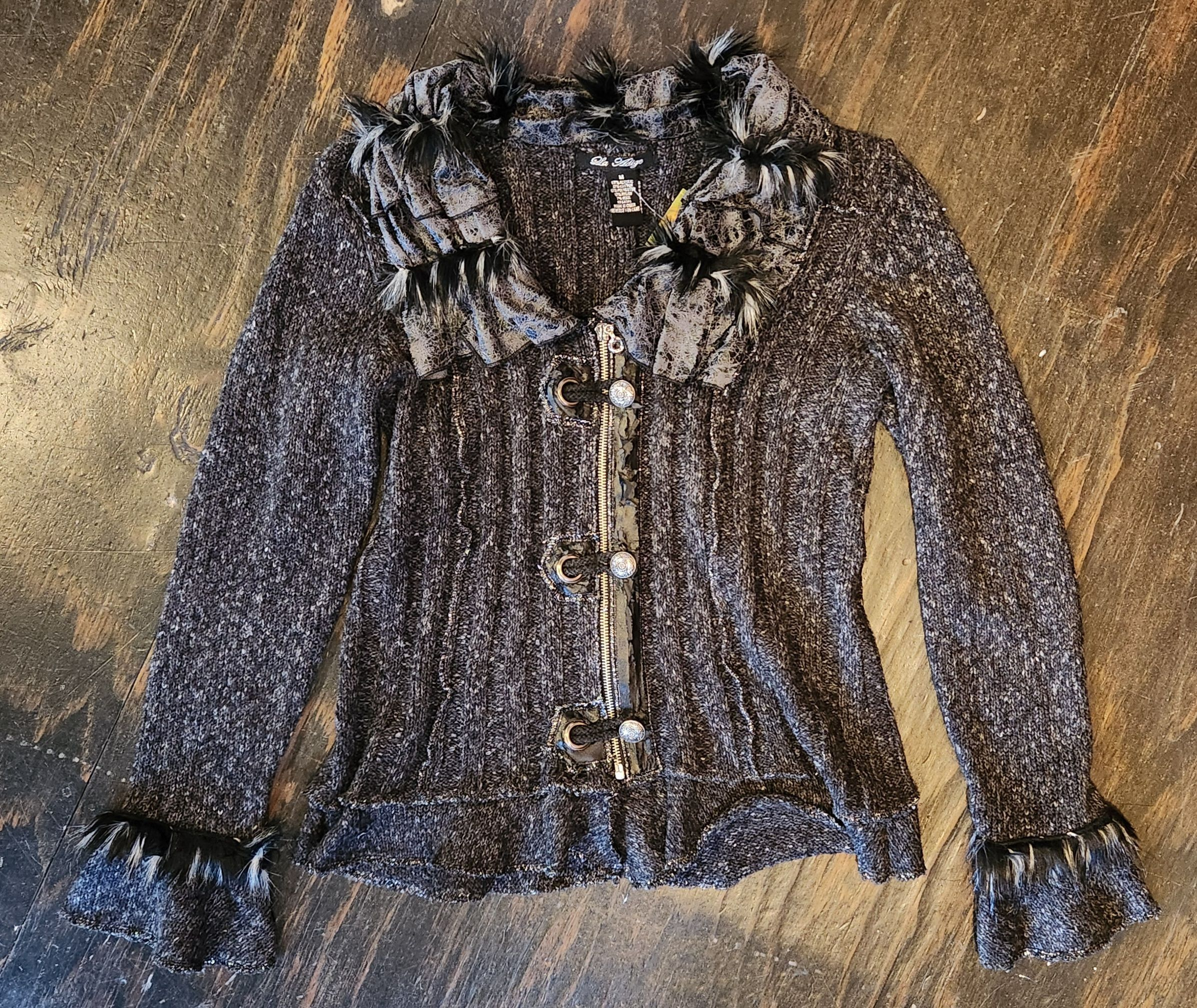 Gothic Knit Zip-up Sweater (M)