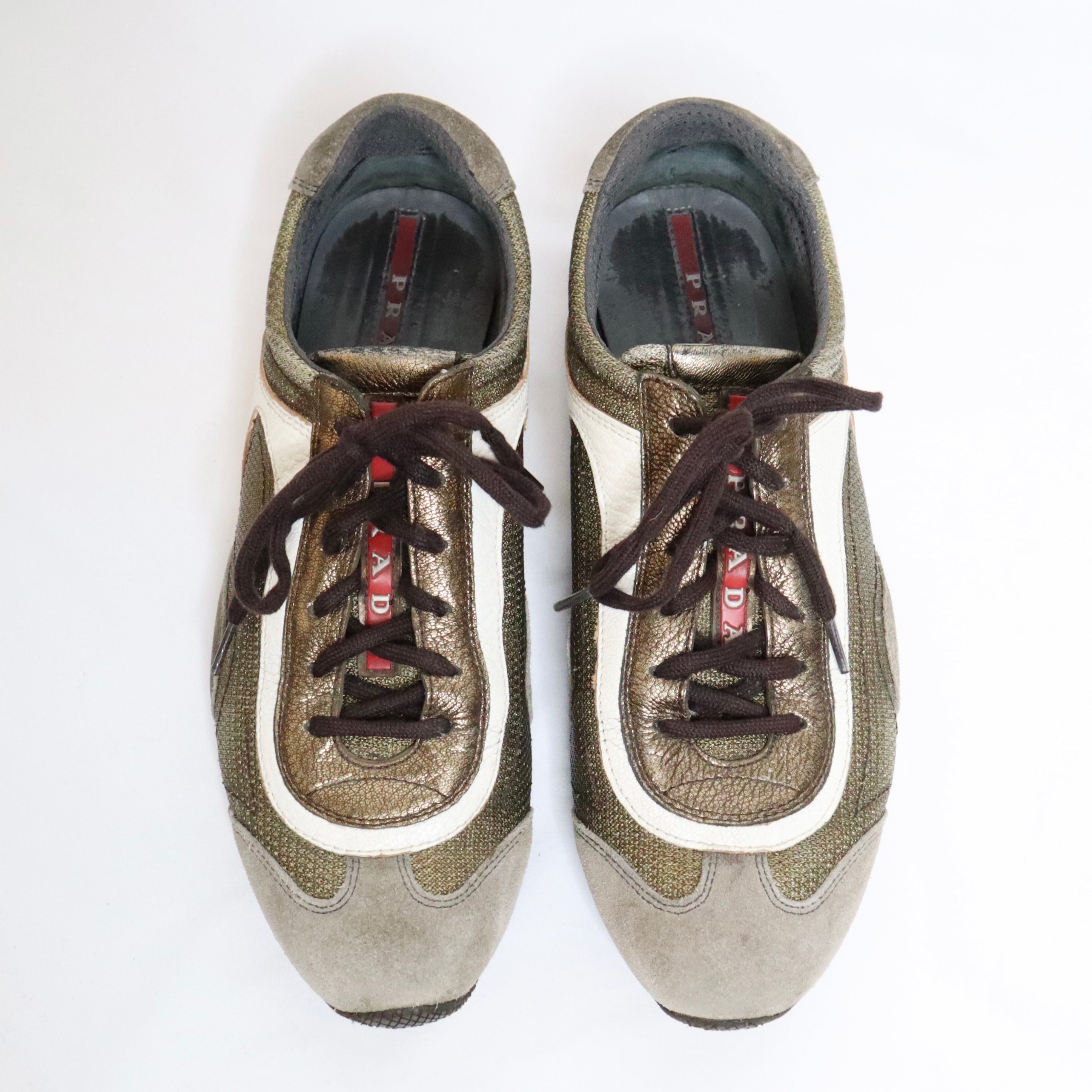 Prada Shoes (8.5 US/39 EU)