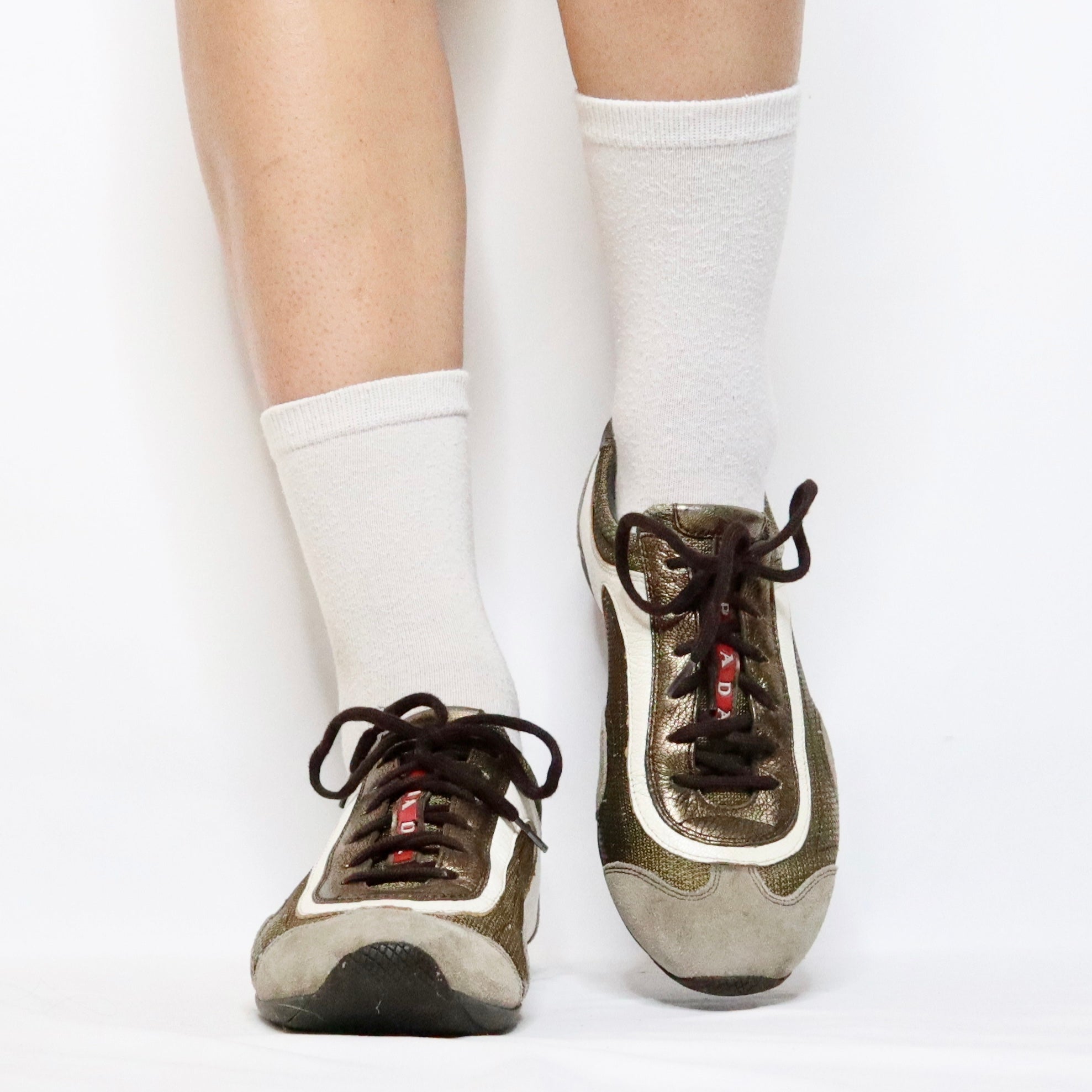 Prada Shoes (8.5 US/39 EU)