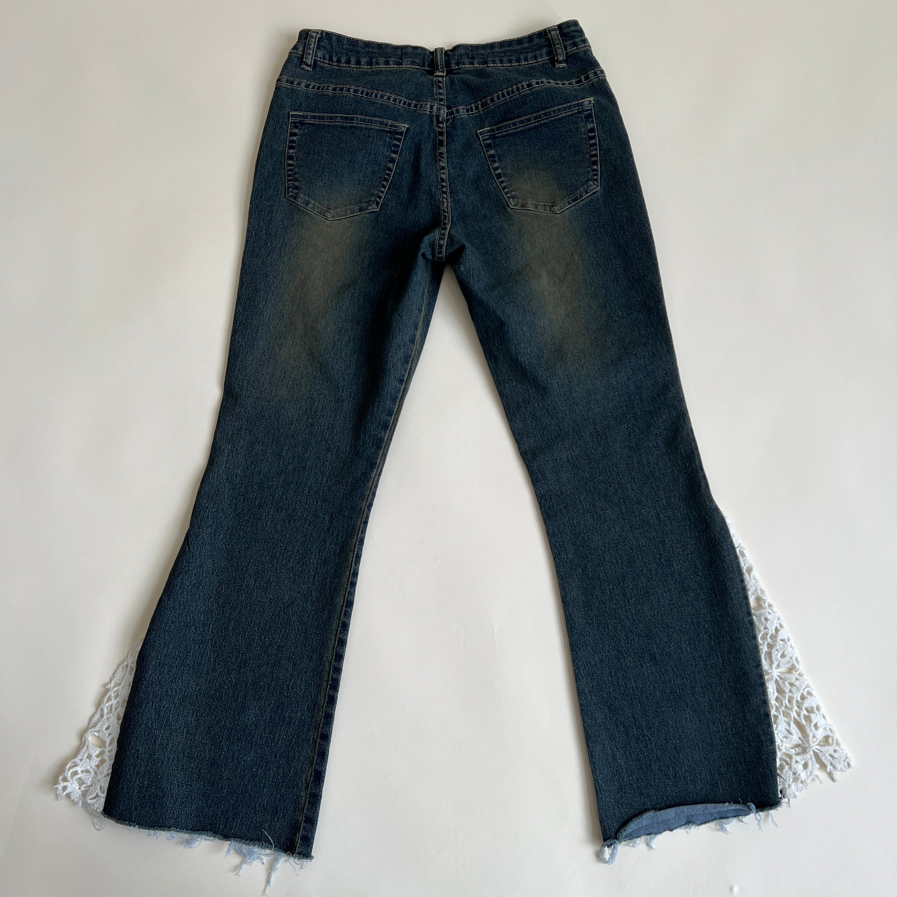 00s crochet panel dark wash jean (M)