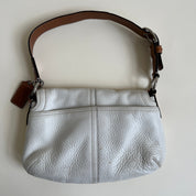 00s ivory leather Coach purse
