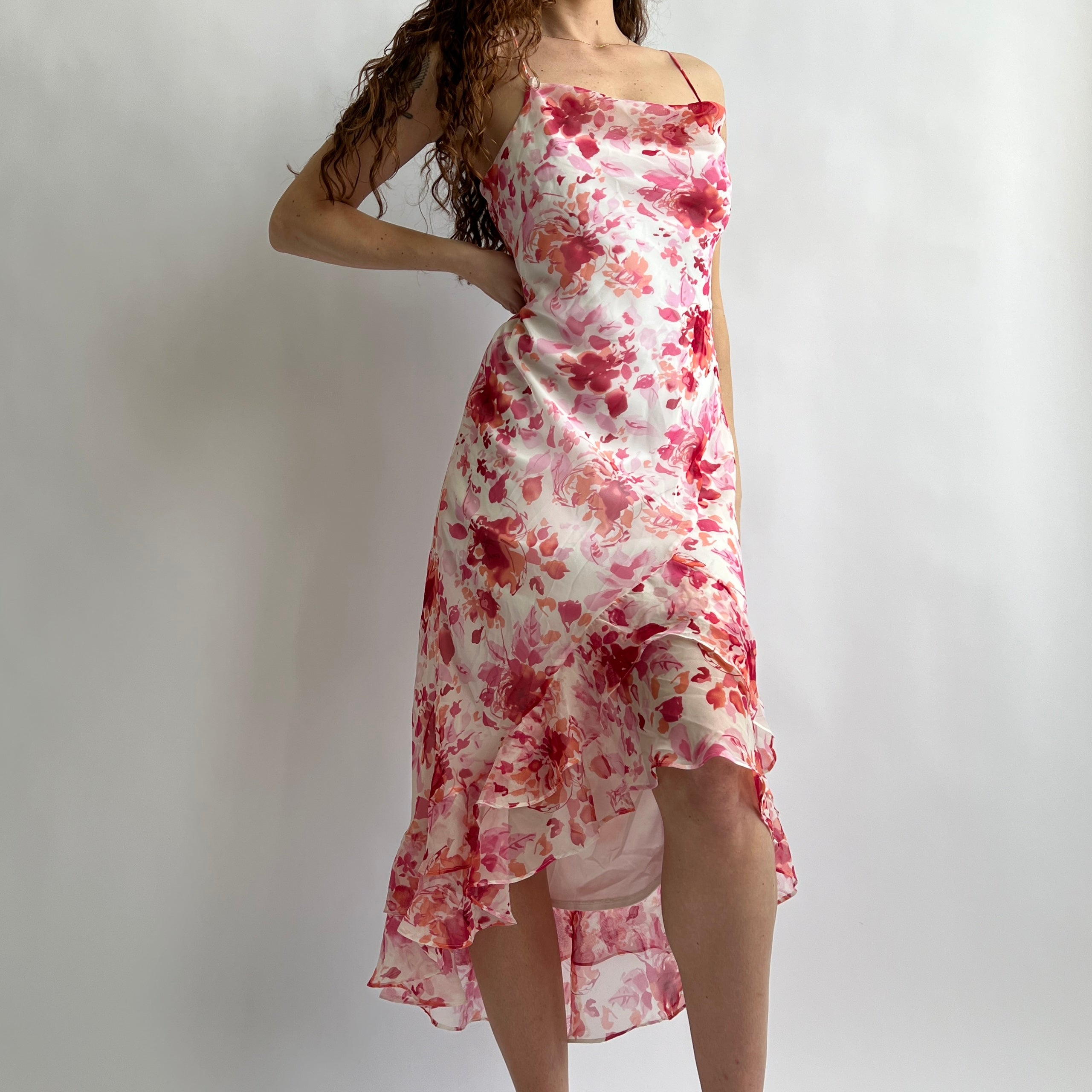 Y2K pink floral maxi dress (L) Y2K pink floral maxi dress (L)