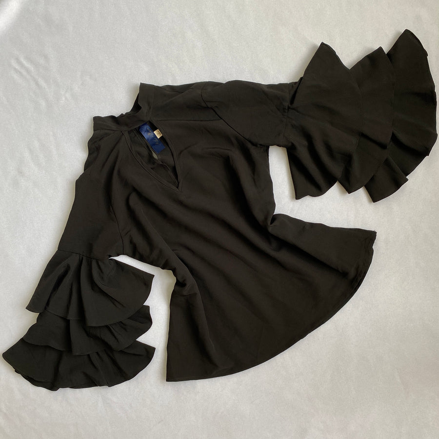 Vintage ruffle sleeve top