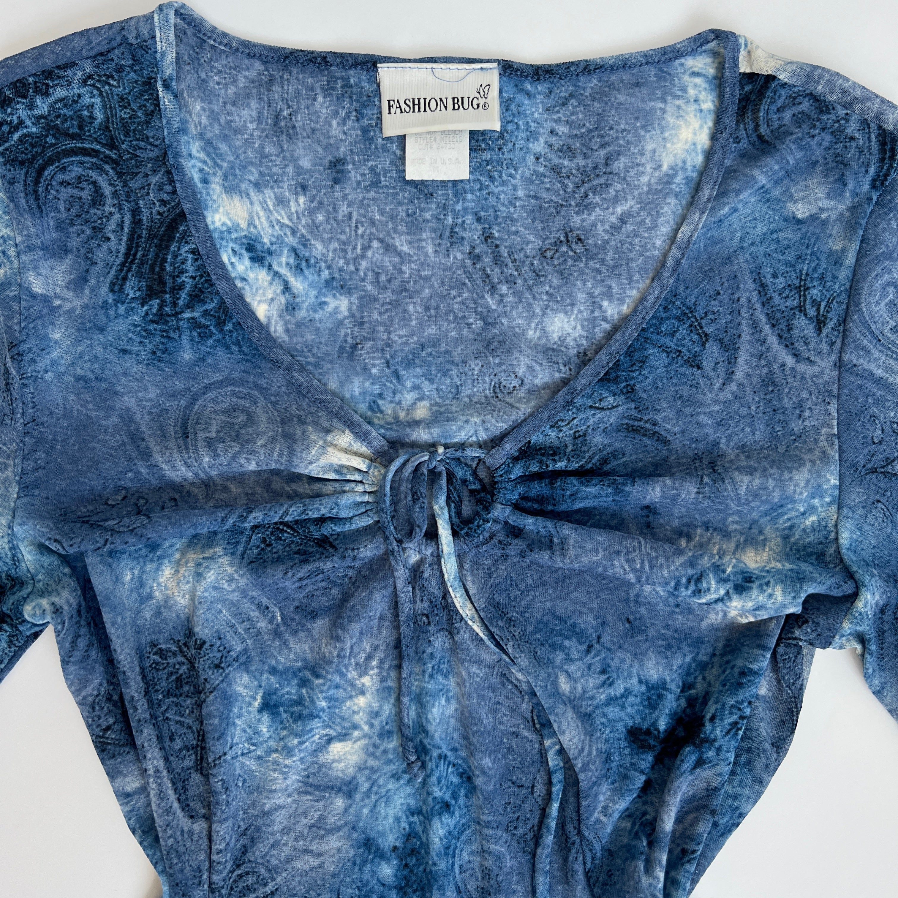 00s abstract bell sleeve