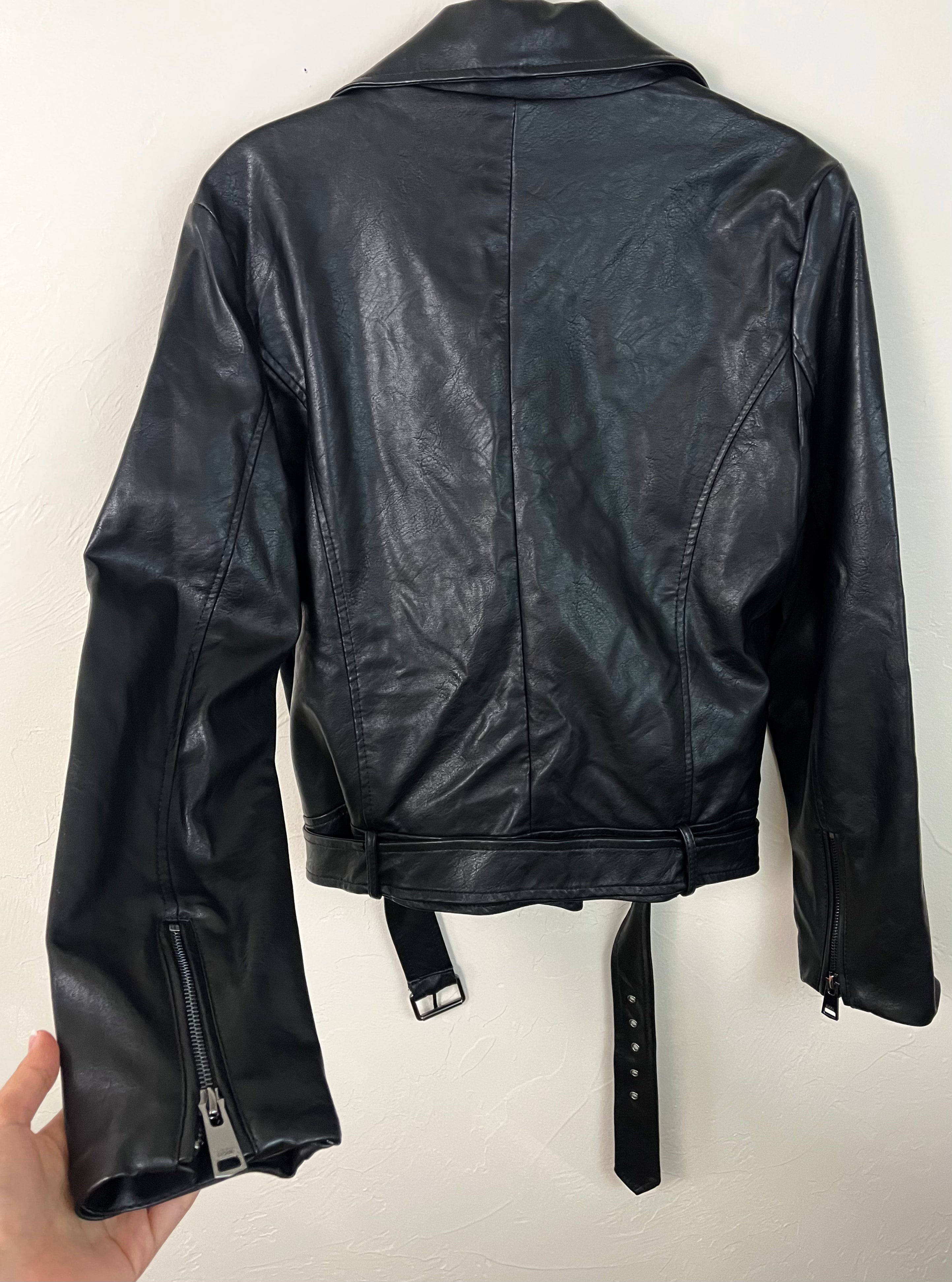 Motto Leather - Large
