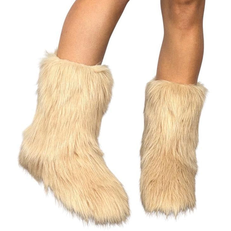 Y2K Tan Faux Fur Yeti Boots (7.5) – Holy Thrift