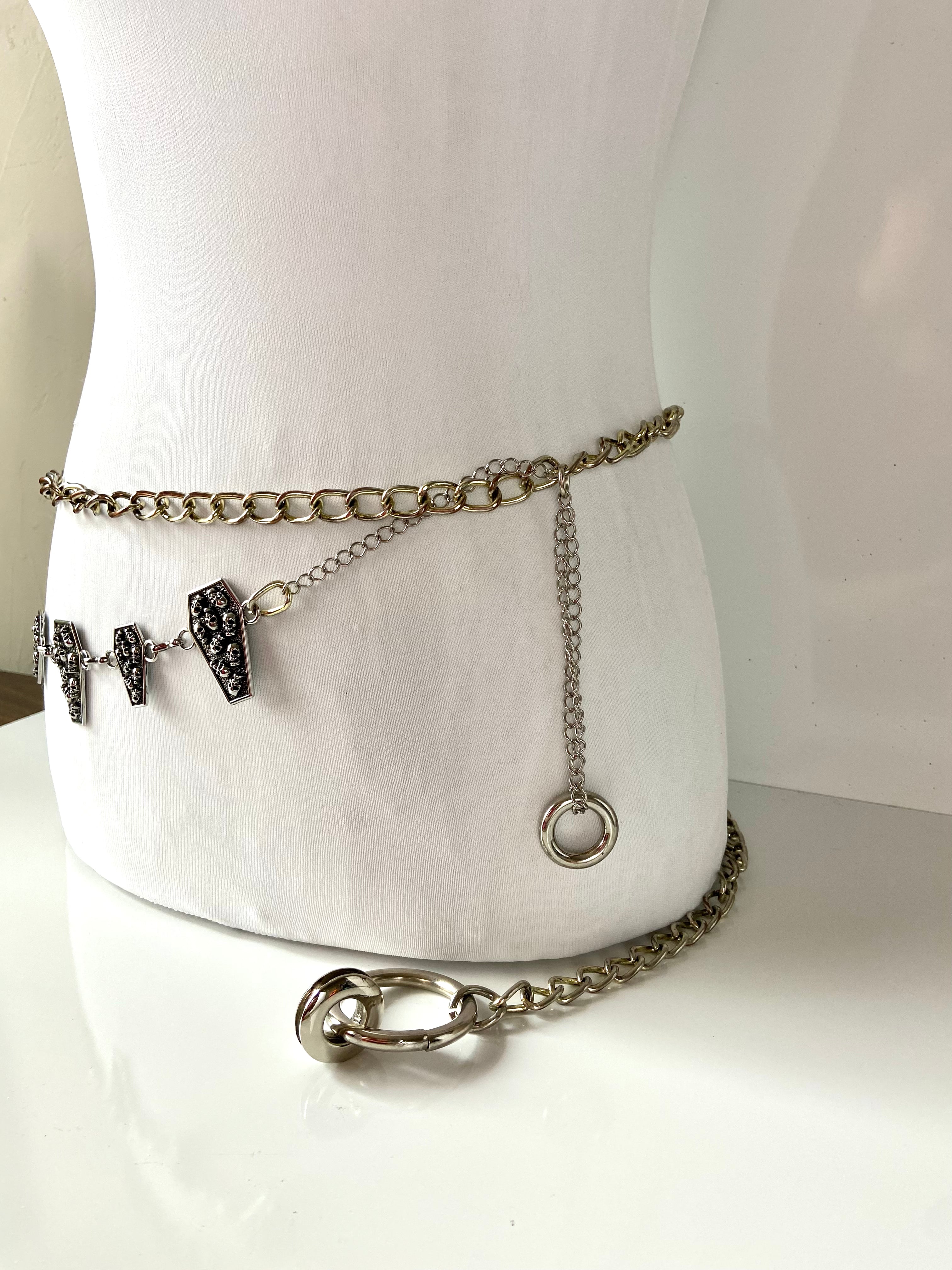 Skull Coffin
Metal Chain layered chain belt