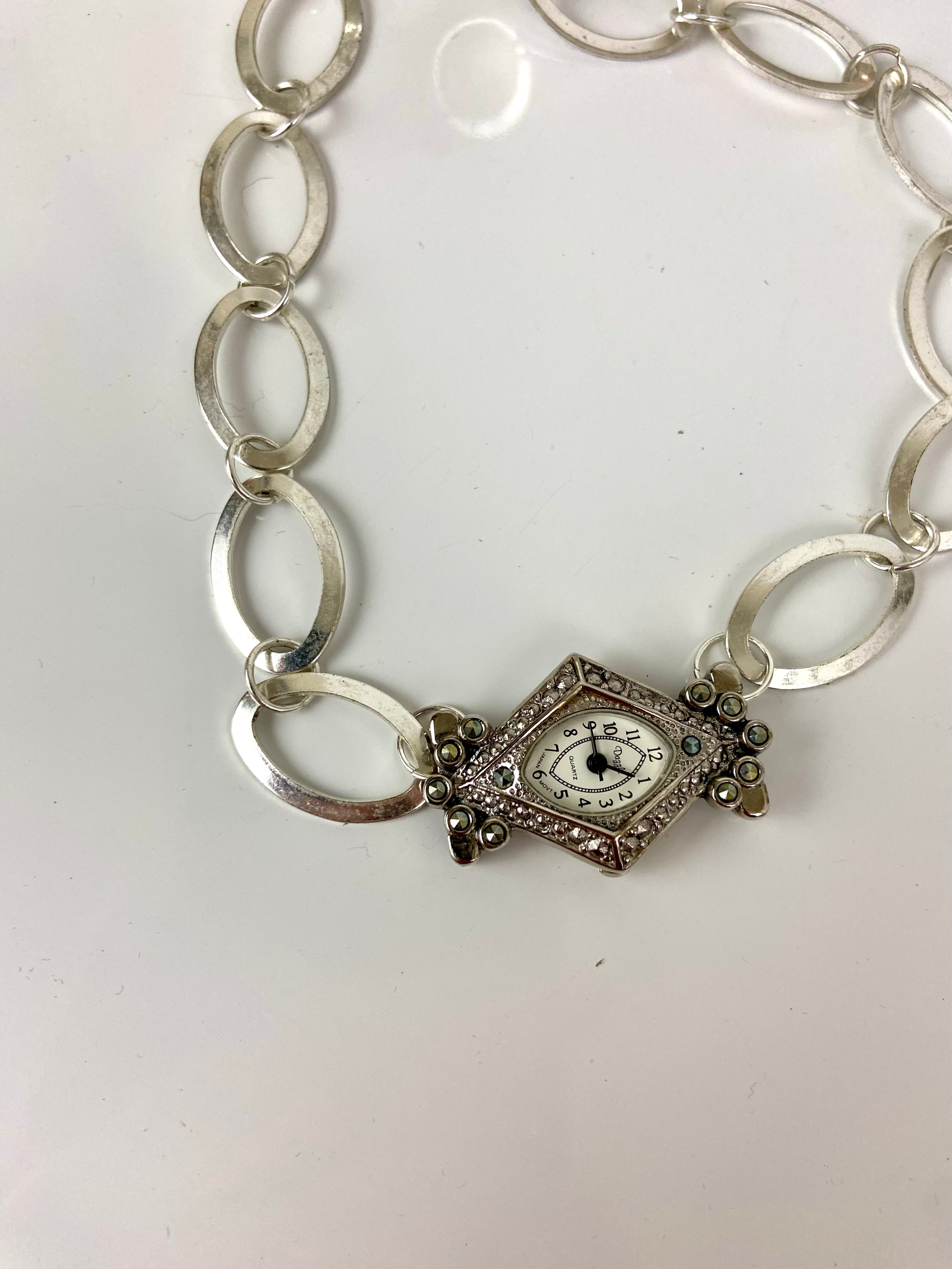 Watch me choker