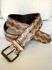 Leather design belt