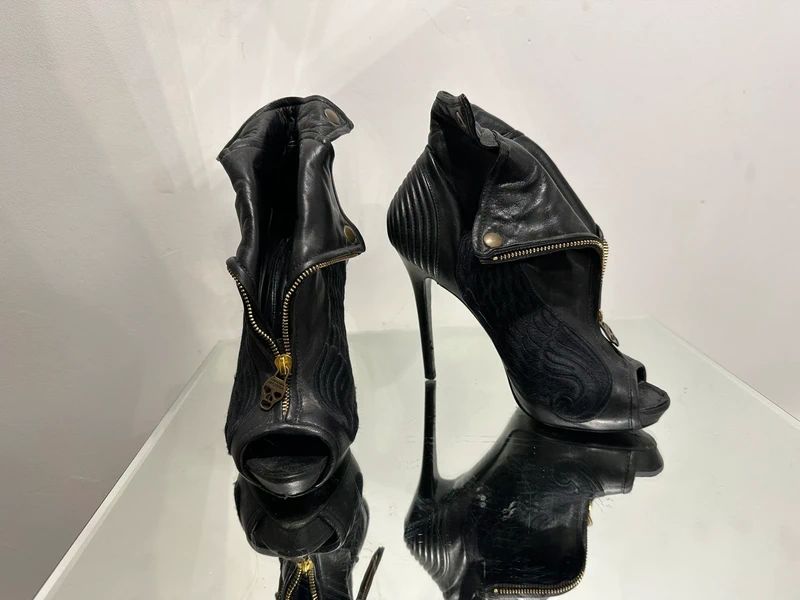 Vintage Alexander McQueen Skull Wing Stiletto Ankle Heels (UK 5 US 7 EU 38)