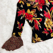 90s Floral Bell Sleeve Blouse (M)