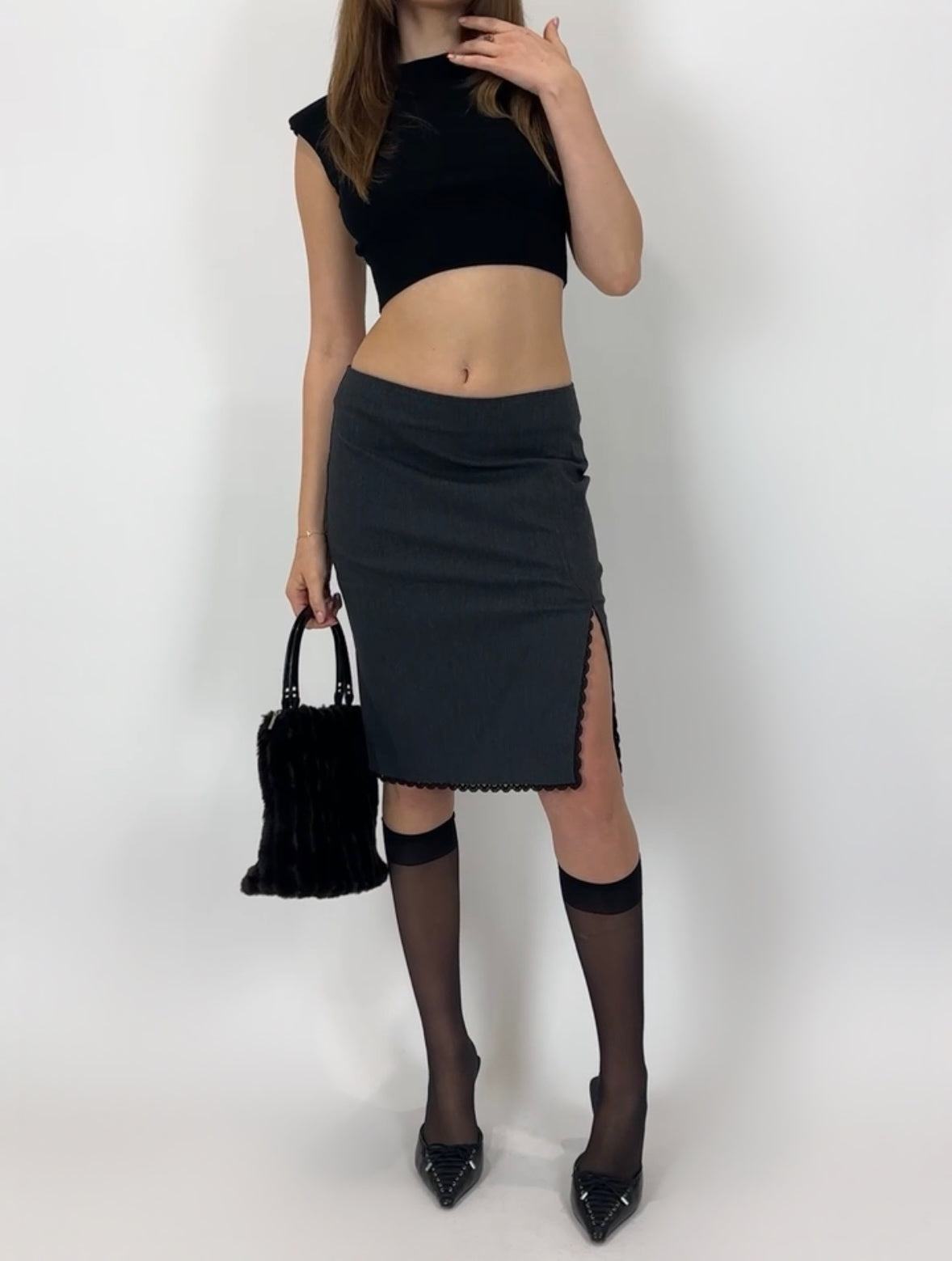 2000s Grey Lace Trim Midi Skirt (S/M)