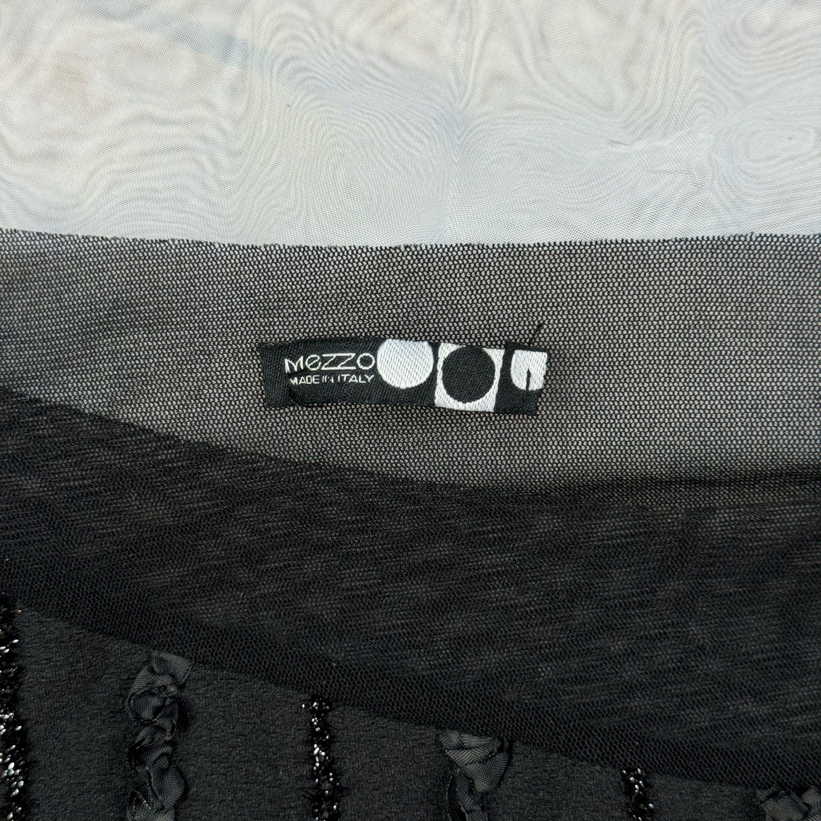 Italian vintage Y2K Detailed Black Mesh Blouse (XS/S)