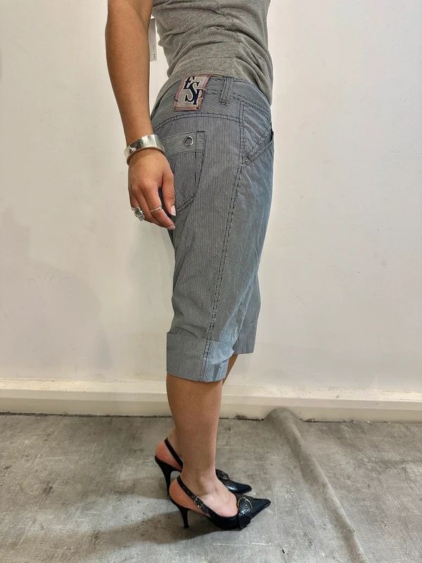 Vintage Espirit Pinstriped Cotton Cropped Capri Pants (UK 10 / small 12, S/M)