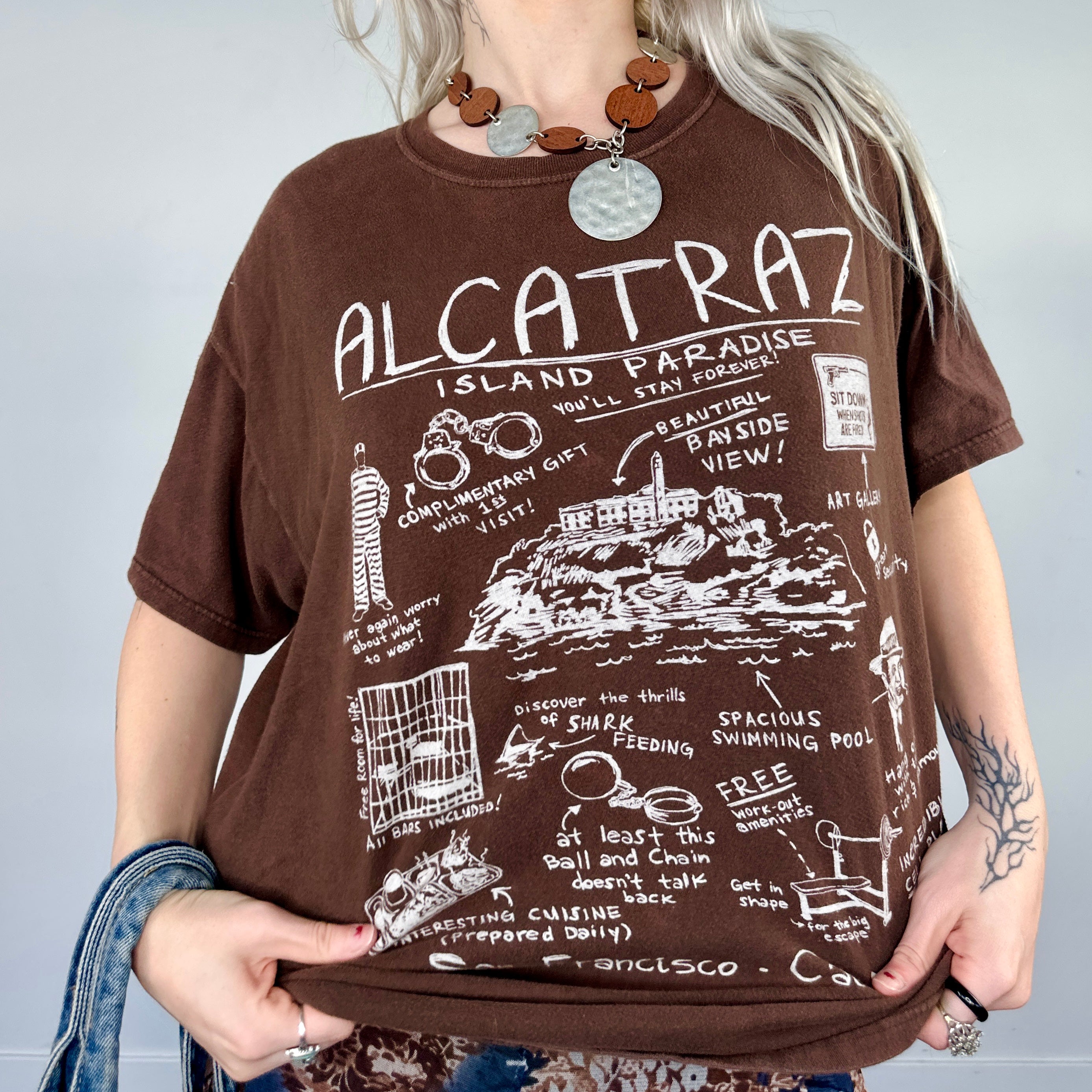 Alcatraz Graphic T-Shirt (L)