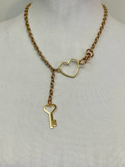 Key’s heart choker