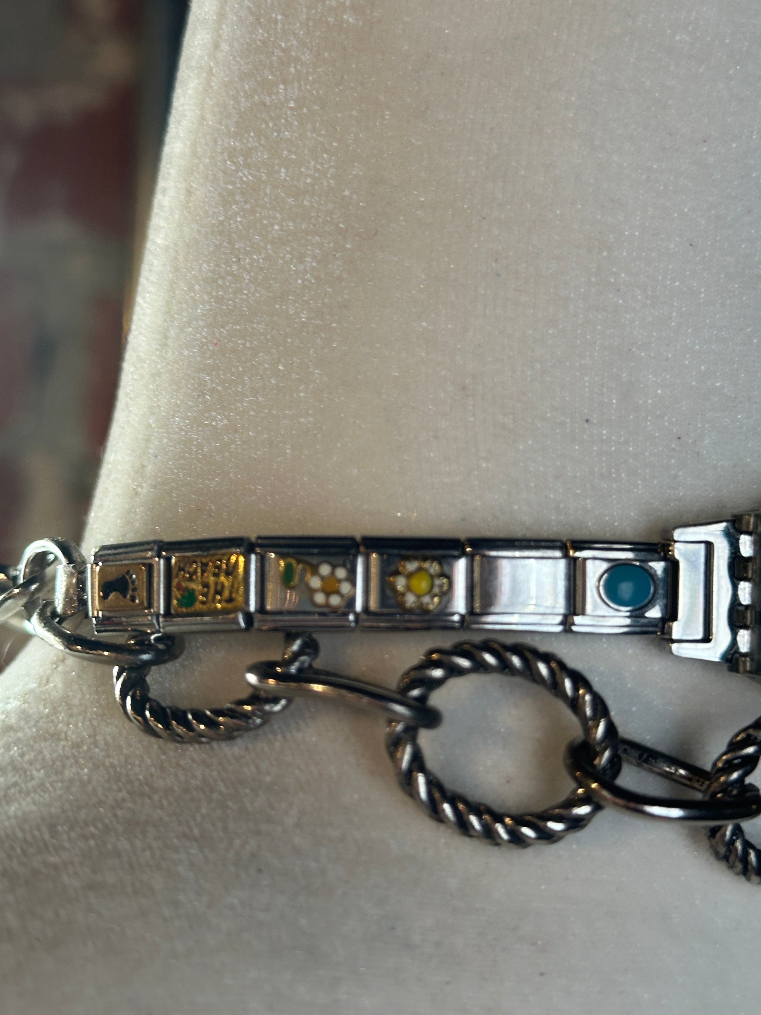 Vacation Time Choker