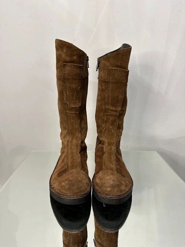 Vintage Boho Italian Brown Suede Knee High Calf Boots (US 5)