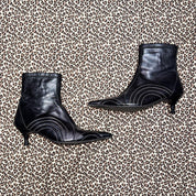 Y2K Stitched Black Leather Pointed Toe Kitten Heel Ankle Boots (7)