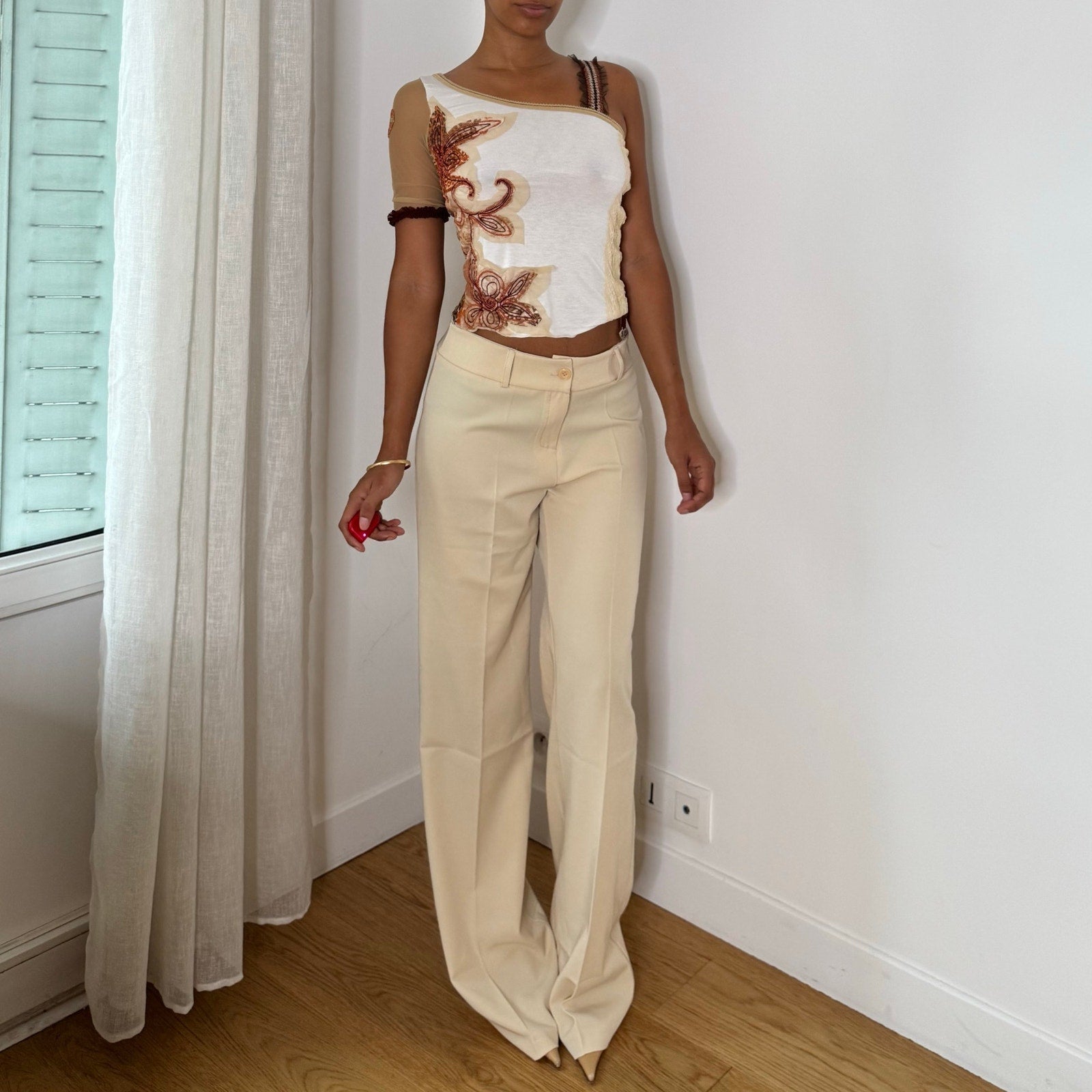 Shirt Passion Italian vintage Y2K cream & brown asymmetrical mesh top with embroidered floral appliqués, leopard print back & one shoulder detail