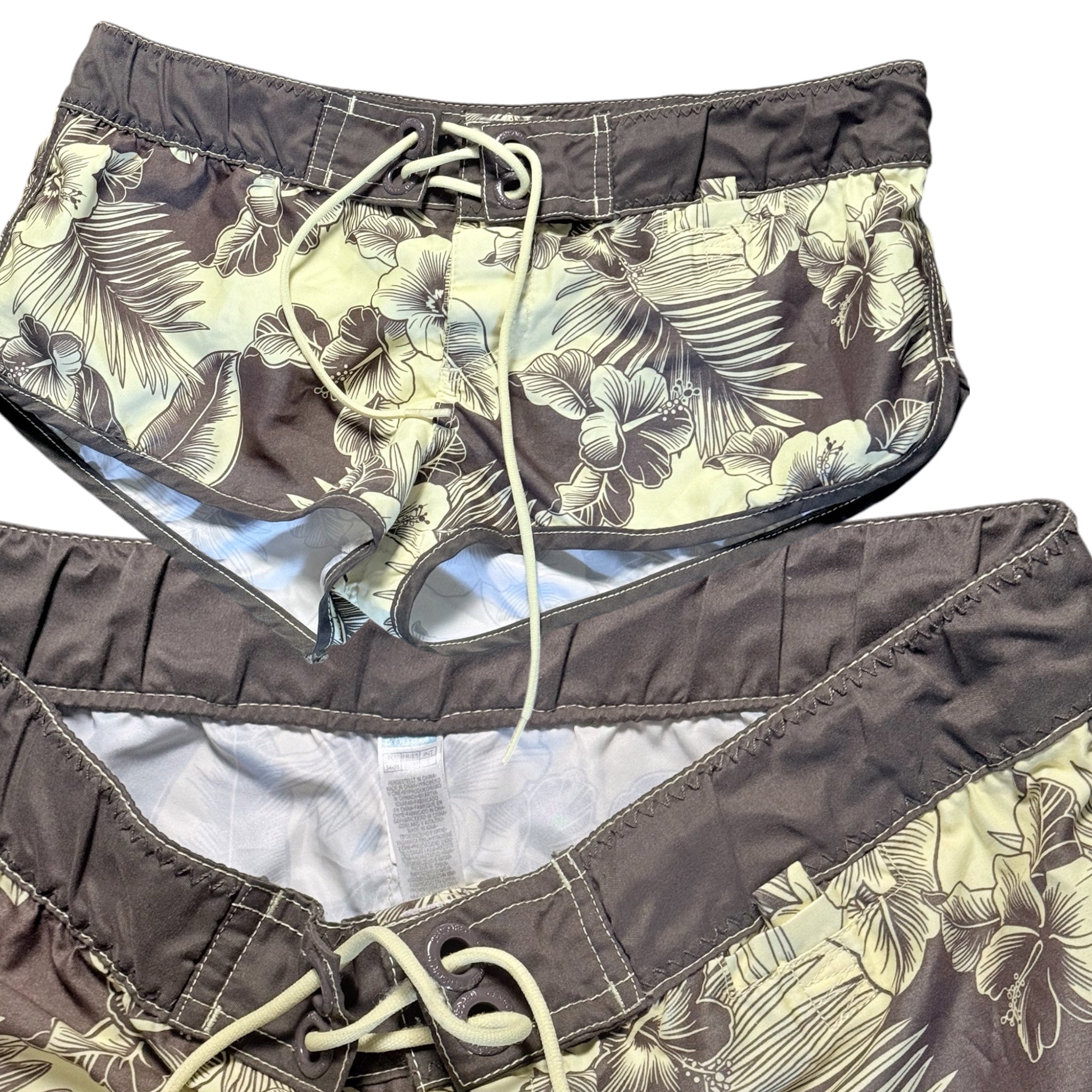Y2K micro board shorts (S)