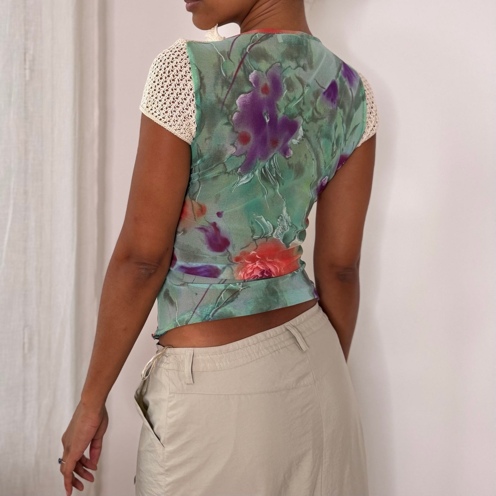 Sonia Fortuna Italian vintage turquoise floral mesh top with crochet ruffle neckline & cap sleeves