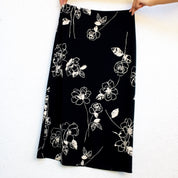 90s Black & Ivory Floral Midi Skirt (S)